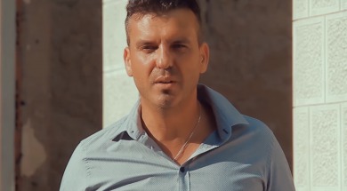 2016-07-26 14_38_25-Florim Nuhaj - Fjalet e Nenes (Official Video HD) - YouTube