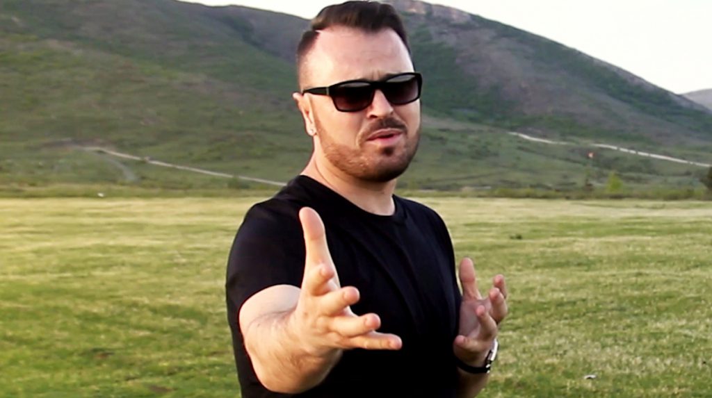 lab r