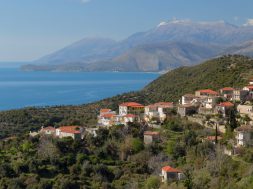 © 2015 Hecktic Travels | A division of Hecktic Media Inc.