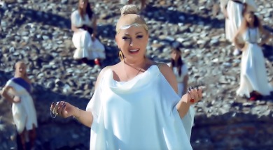 2016-10-07-17_18_28-maya-memedheu-official-video-hd-youtube