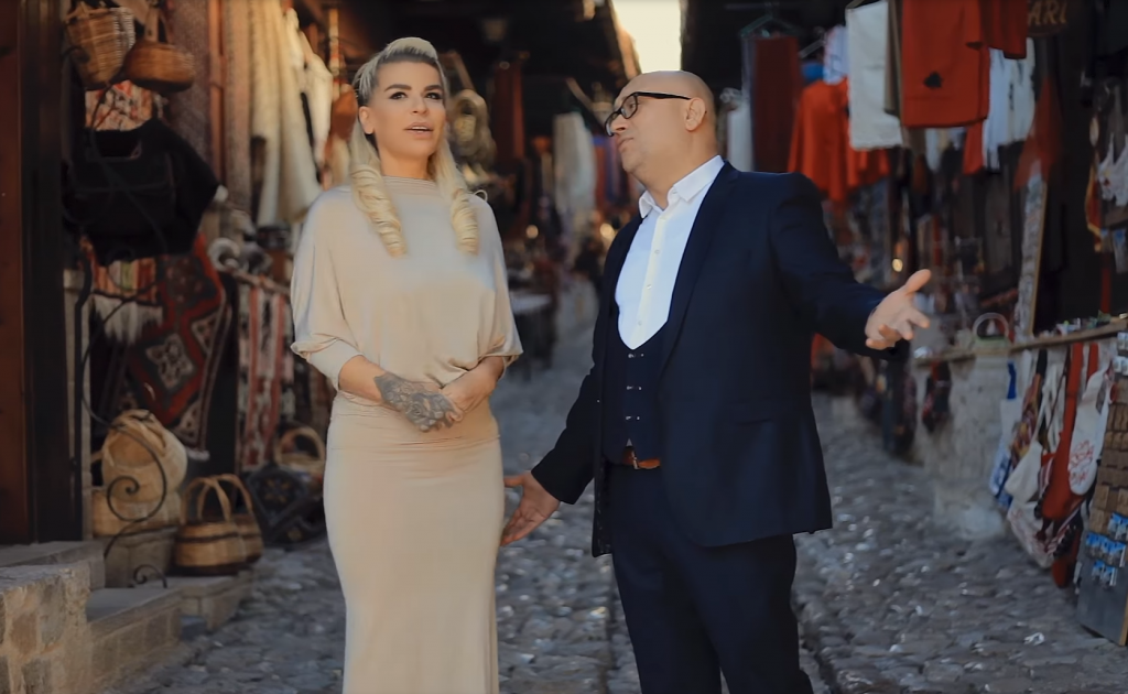 2017-01-16 17_31_14-Valbona Mema & Ymer Bajrami - Jom Tironce mire ta dish (Official Video HD) - You