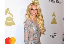 2017-04-11 14_44_24-Britney Spears (@britneyspears) • Instagram photos and videos
