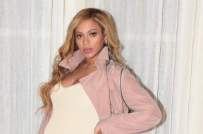 2017-04-06 15_37_46-Beyoncé (@beyonce) • Instagram photos and videos