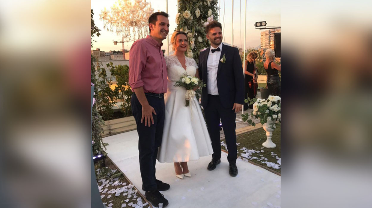 Martohet gazetarja e njohur – Këto janë fotot nga dasma
