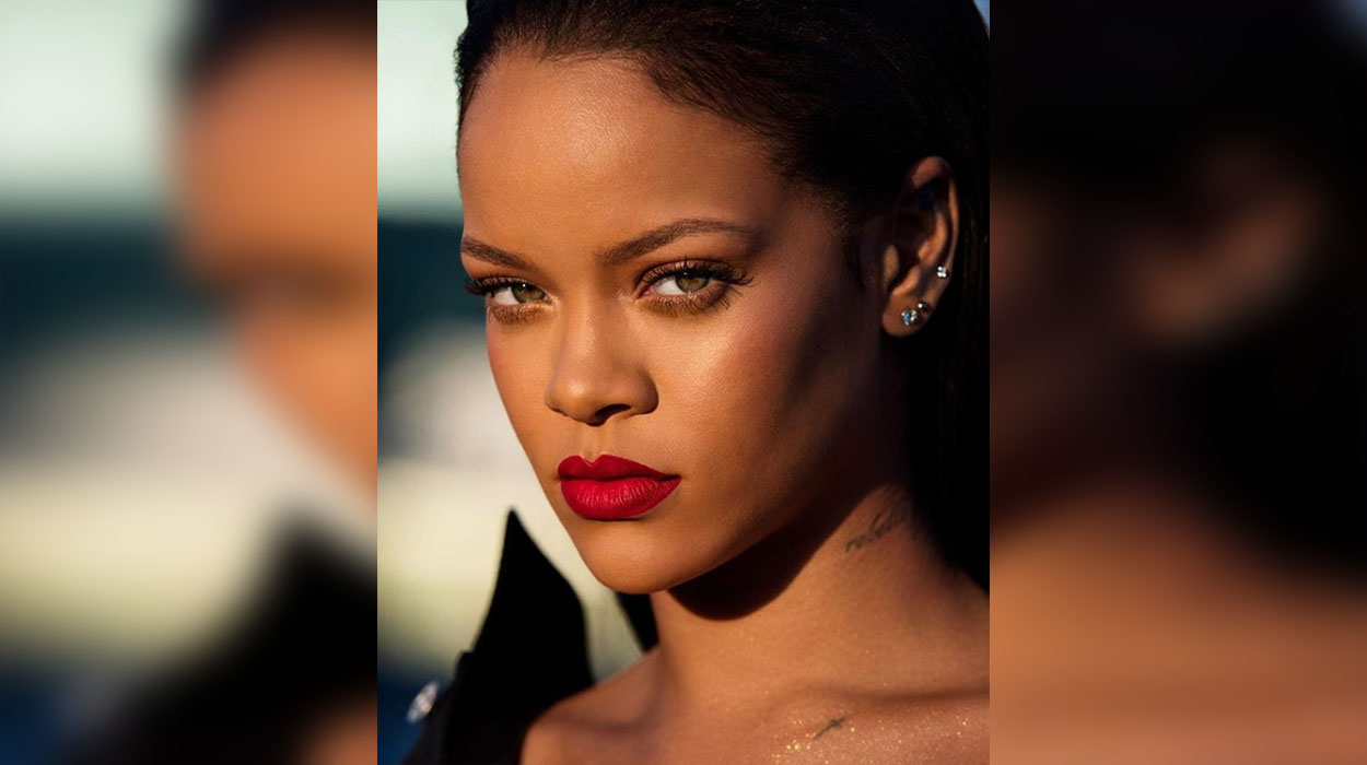 Rihanna natyrale në kopertinën e “Dazed”