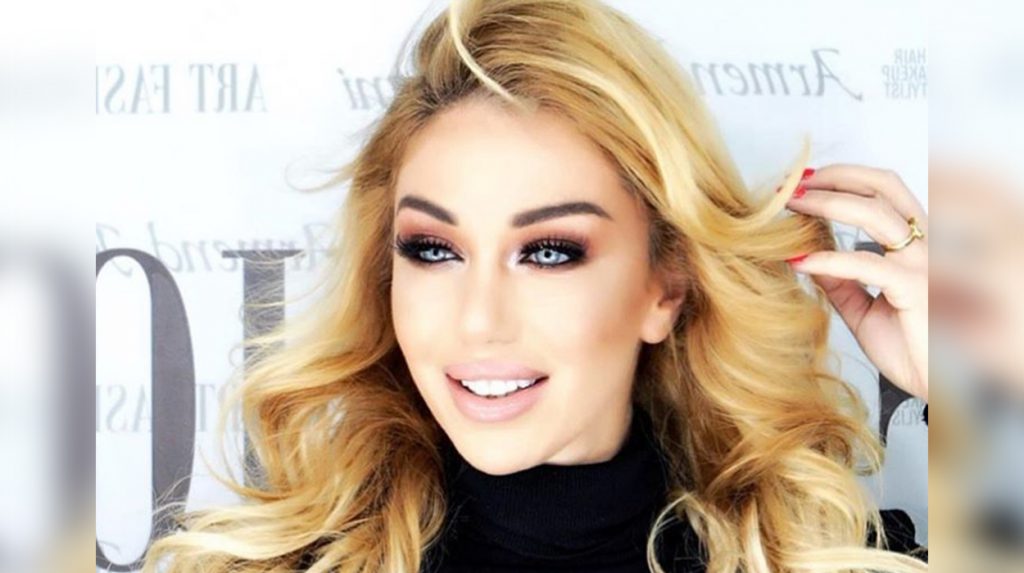 Adelina TAhiri