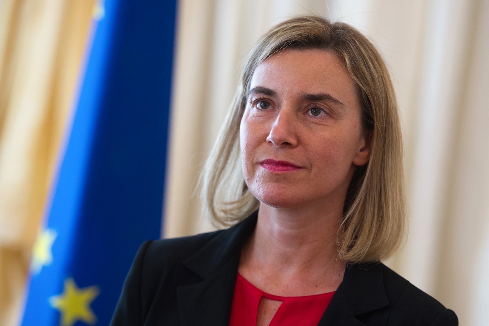 Komisioni Europian i thotë po hapjes së bisedimeve me Shqipërinë dhe Maqedoninë, për t’u bashkuar me BE