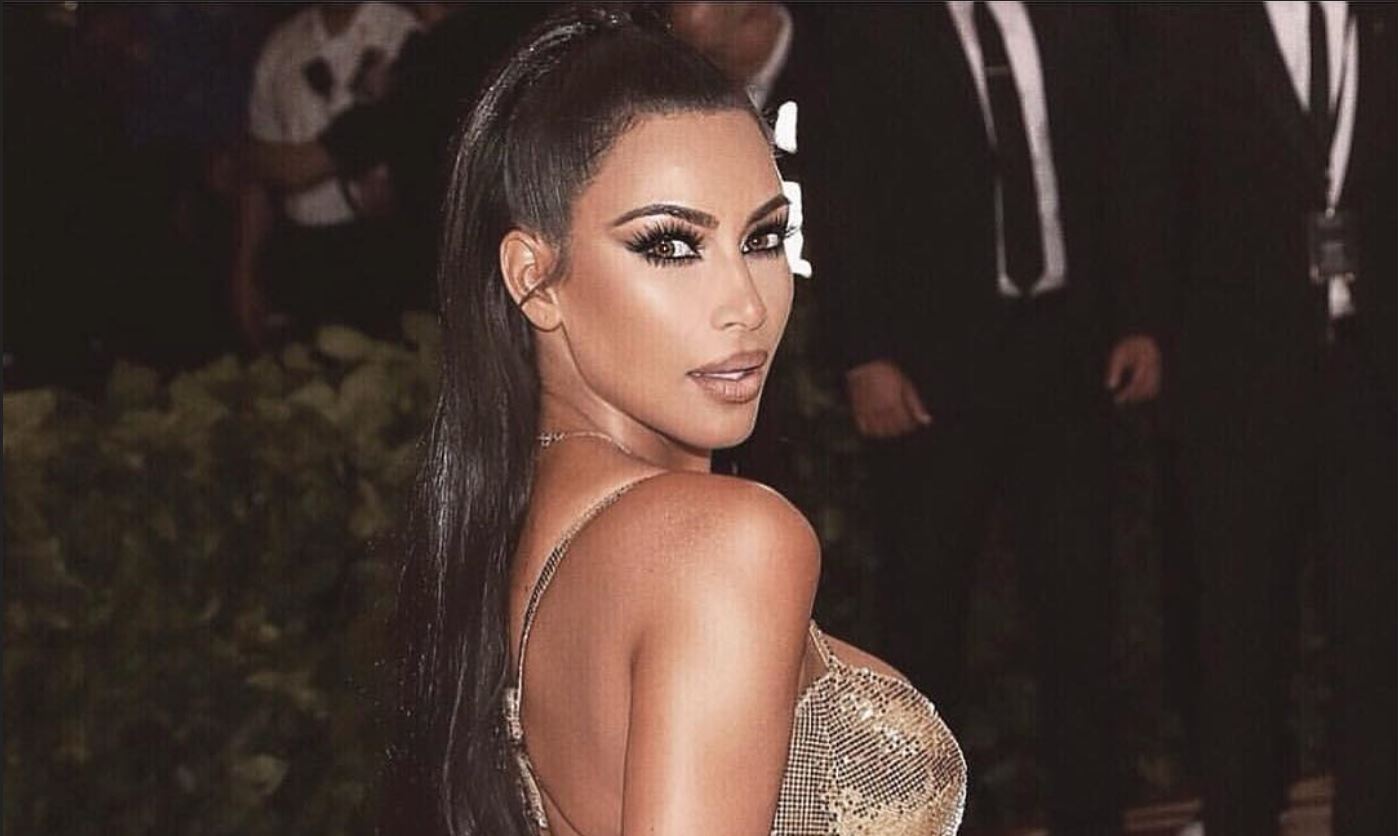Kim Kardashian, pushton sërisht Instagramin me foton nudo