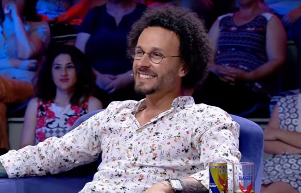 2018-05-31 14_28_46-Young Zerka_ _Po të ishte për mua, do të lidhesha me Ronelën...është yll bote_!