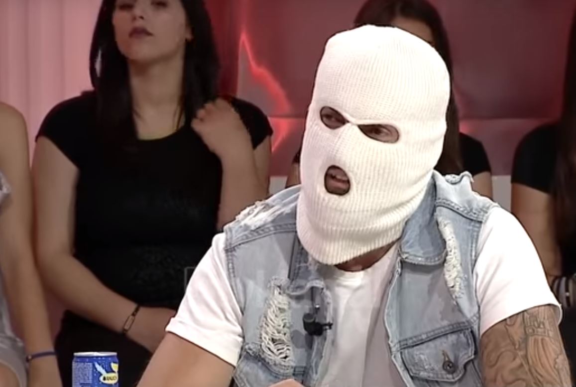 “Pjeshka e Durrësit me buzët e trasha që…” Reperi akuzon indirekt Noizyn