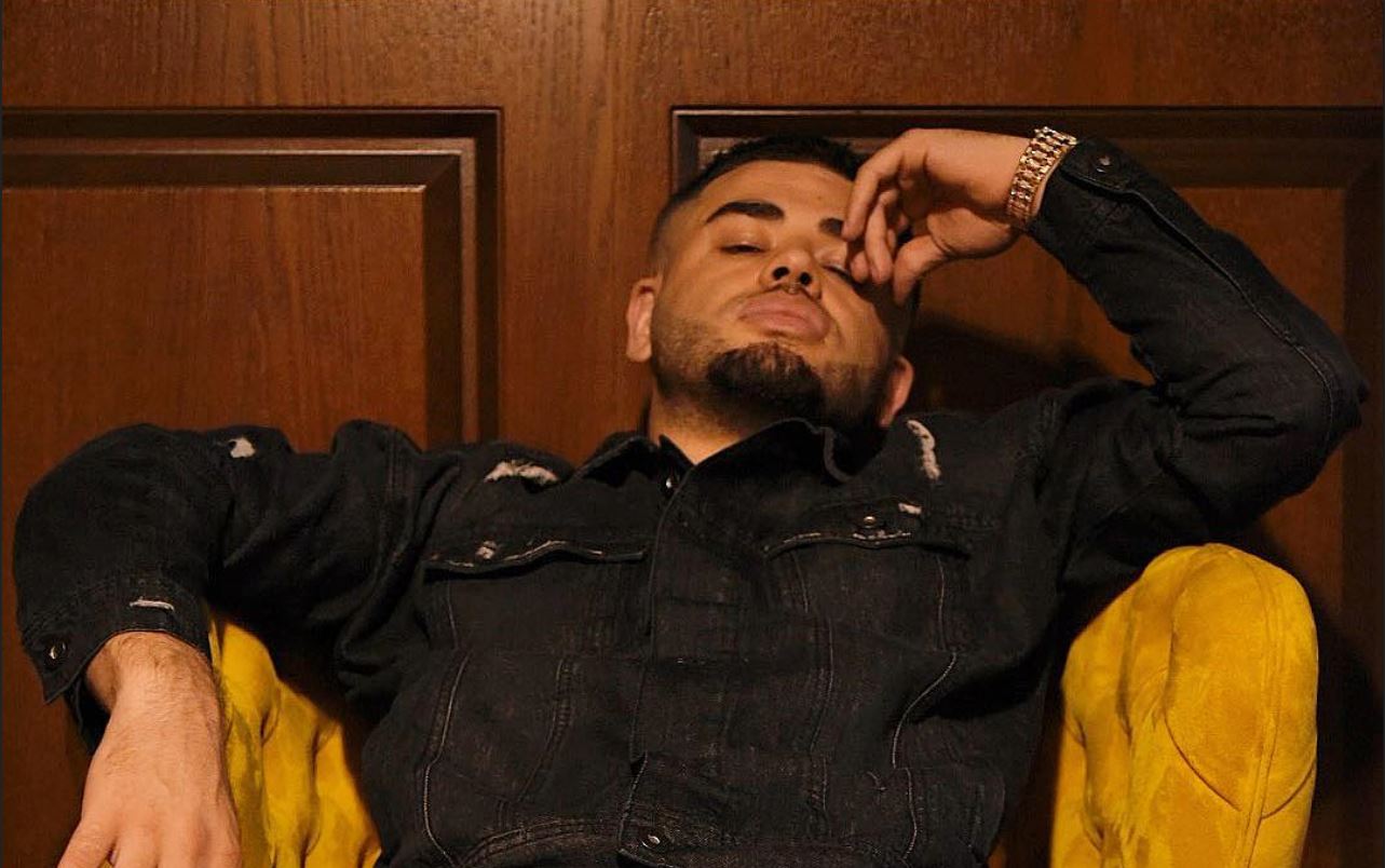 Pasi e akuzuan për blerje klikimesh shpërthen Noizy, nxjerr të vërtetën në shesh