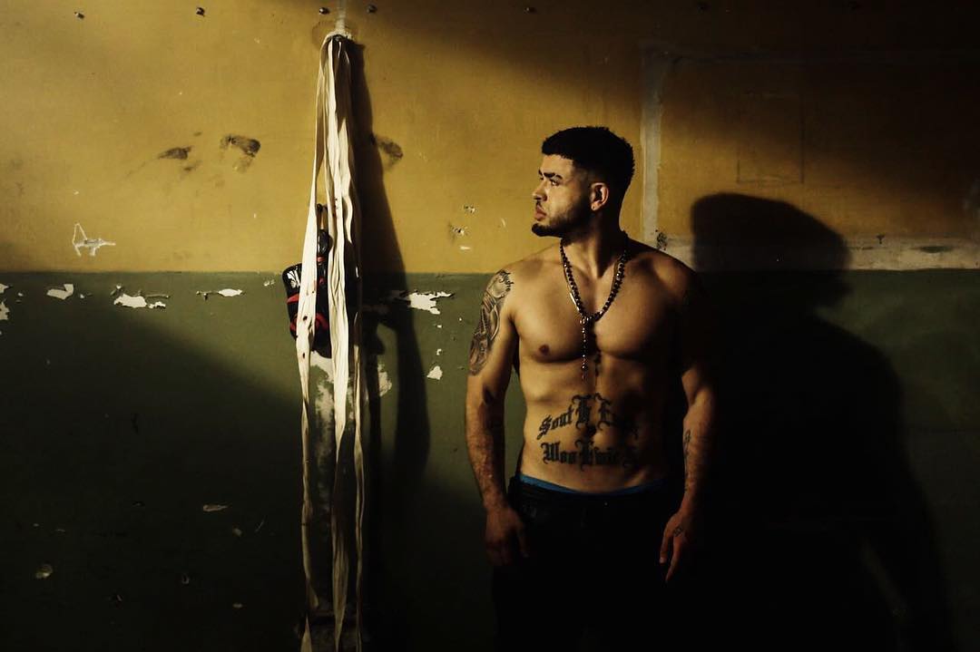 “Peace and love”, Noizy në klipin e ri vjen me një mesazh befasues