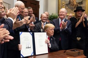 2018-10-12 14_01_36-Photos