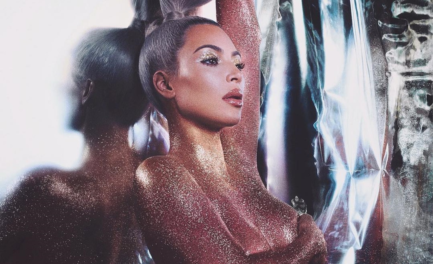 Kim Kardashianit i bien të pasmet, po çudit rrjetin me foton e saj të fundit