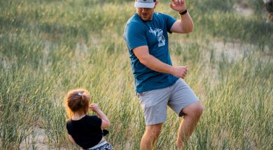 men-s-blue-and-white-crew-neck-shirt-2701585