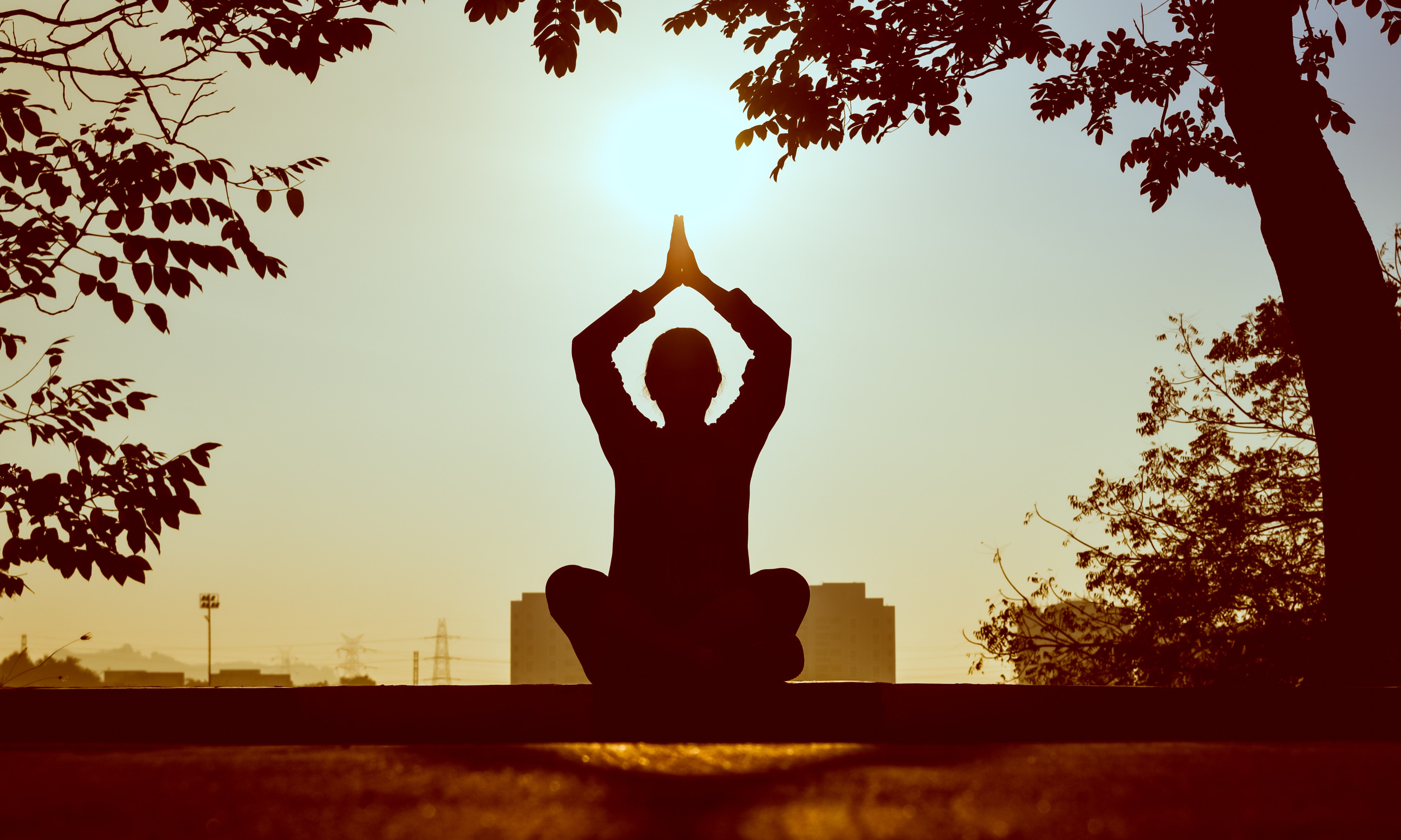 3 llojet e meditimit që stresin e përditshmërisë ua kthejnë në energji pozitive