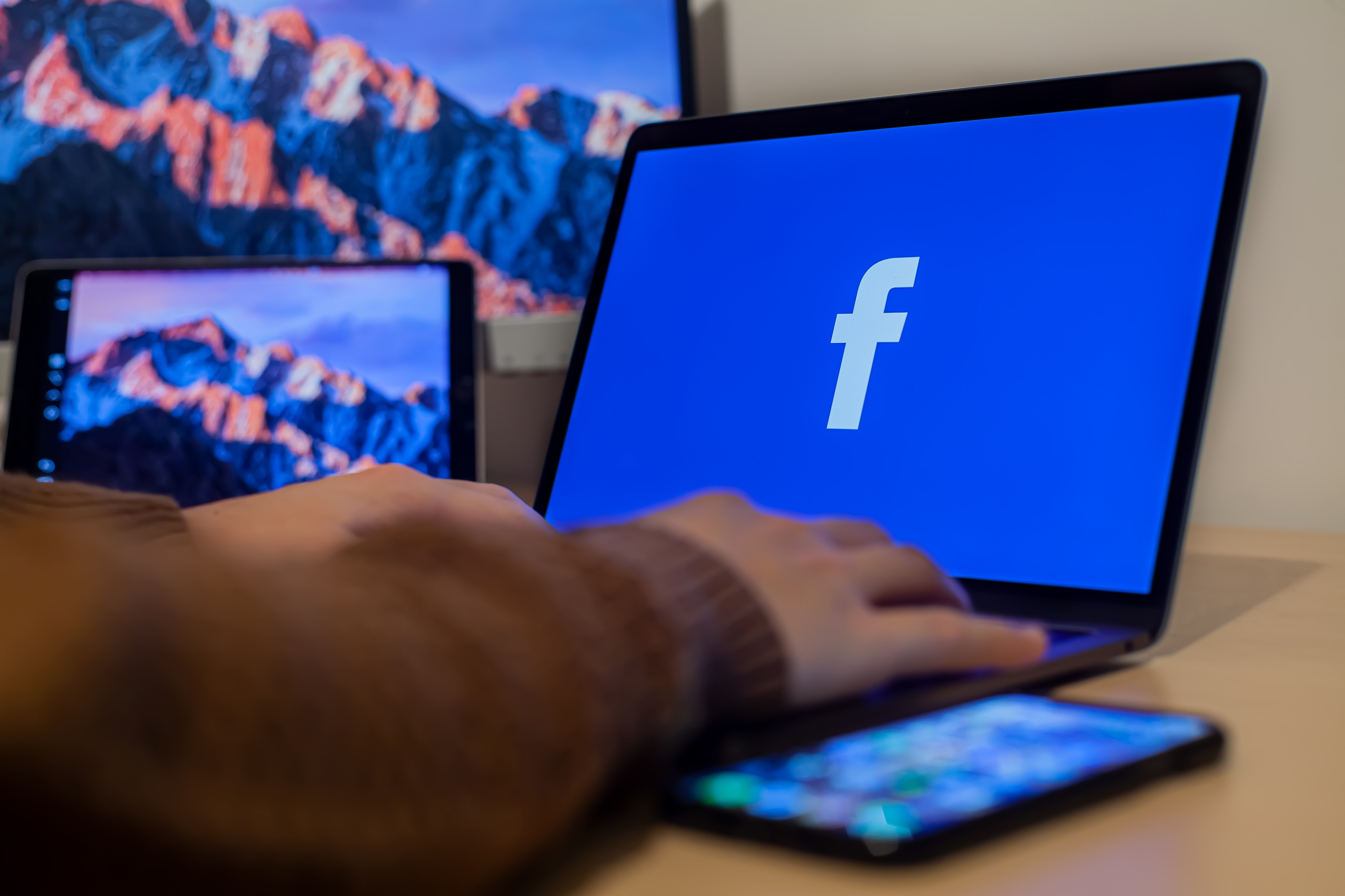 Krizë në rrjetin e madh! Algoritmat e gabuar përfshijnë në një incident të pafalshëm Facebook-un