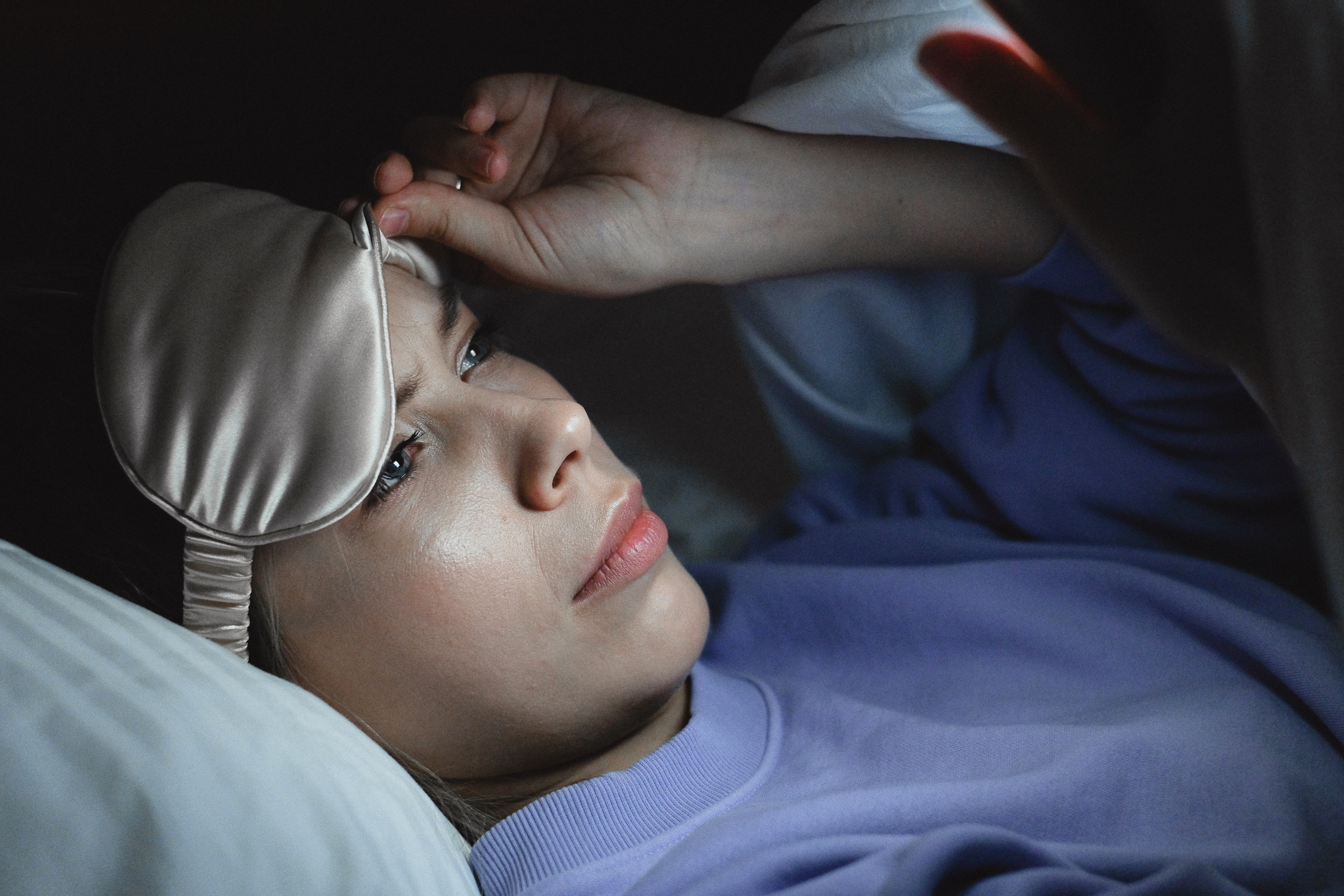 Problemet shqetësuese që iu bëjnë të zgjoheni me intervale gjatë natës