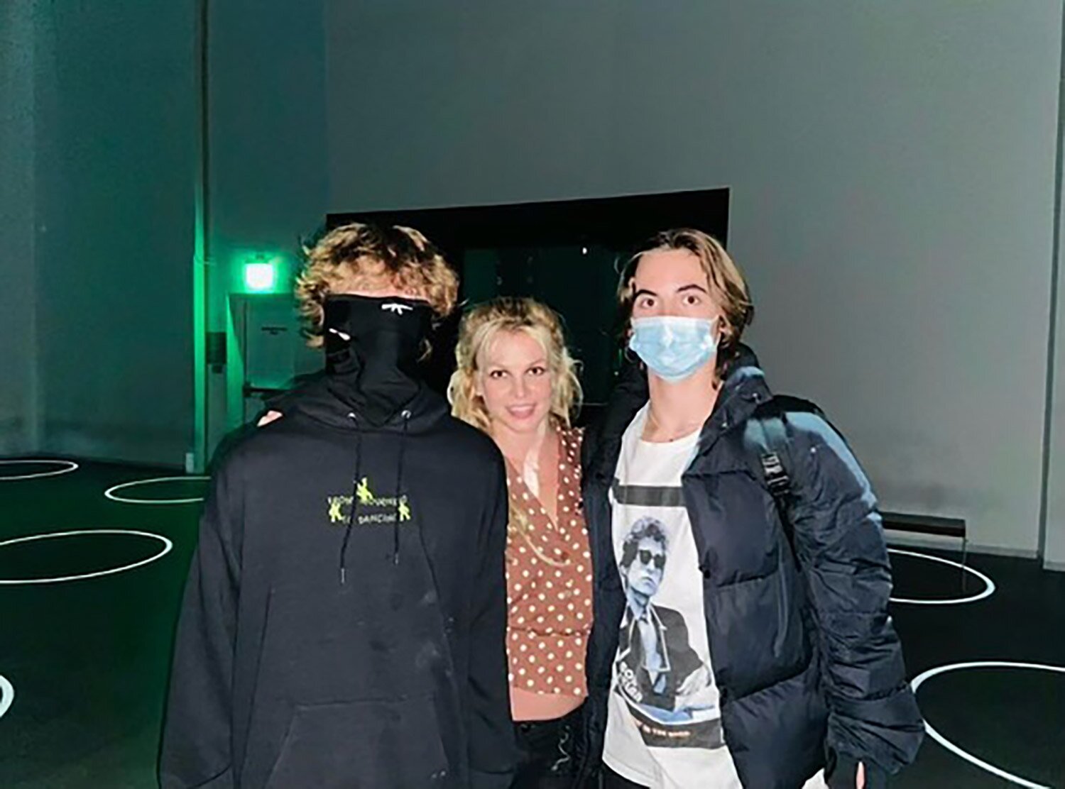 Britney Spears Takes Her Sons to the Interactive Van Gogh Exhibit: Me and My Boys'

https://www.instagram.com/p/CV3vsRPP9x0/