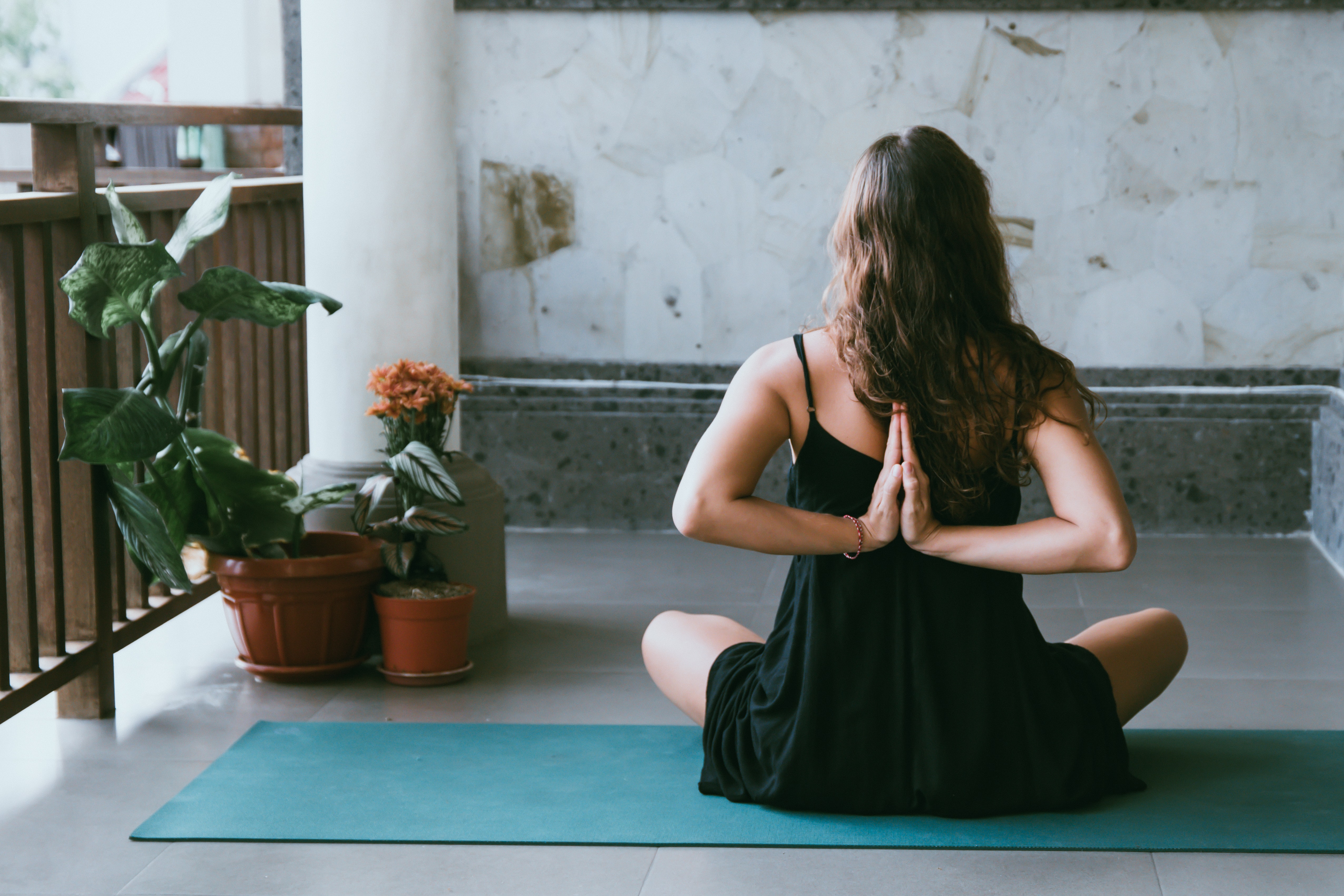 Këto 5 përfitime vërtetojnë pse joga është e rëndësishme për ju