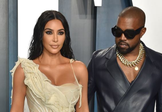 Kanye West i kërkon falje Kim Kardashian për çdo stres që i ka shkaktuar