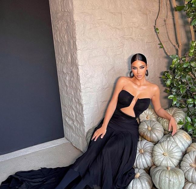 Kim Kardashian ndihet në faj me familjen, ja për çfarë iu kërkon falje