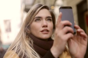 pexels-andrea-piacquadio-3781573
