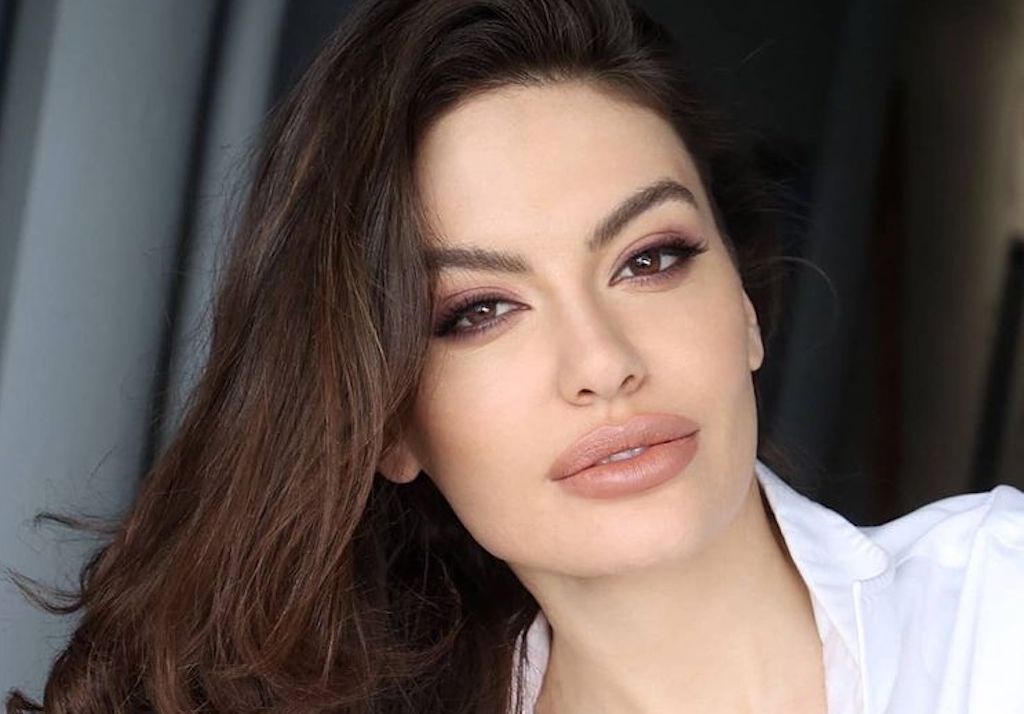 “Ushtrojnë presion në mënyrë shumë të dhimbshme”, Miss Universe Albania shokon me deklaratën