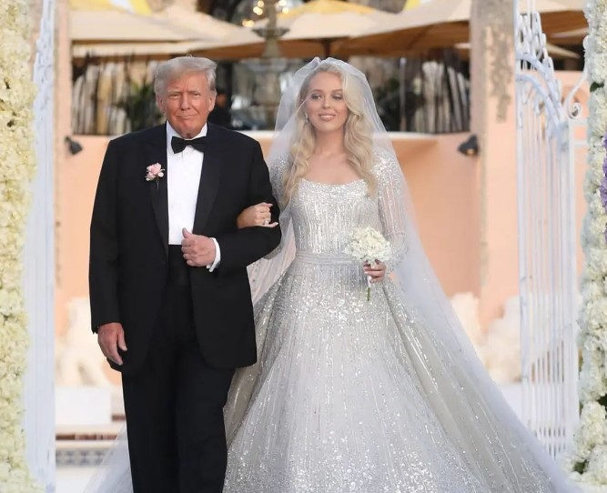 Dalin pamjet e para nga ceremonia madhështore e Tiffany Trump me Michael Boulos