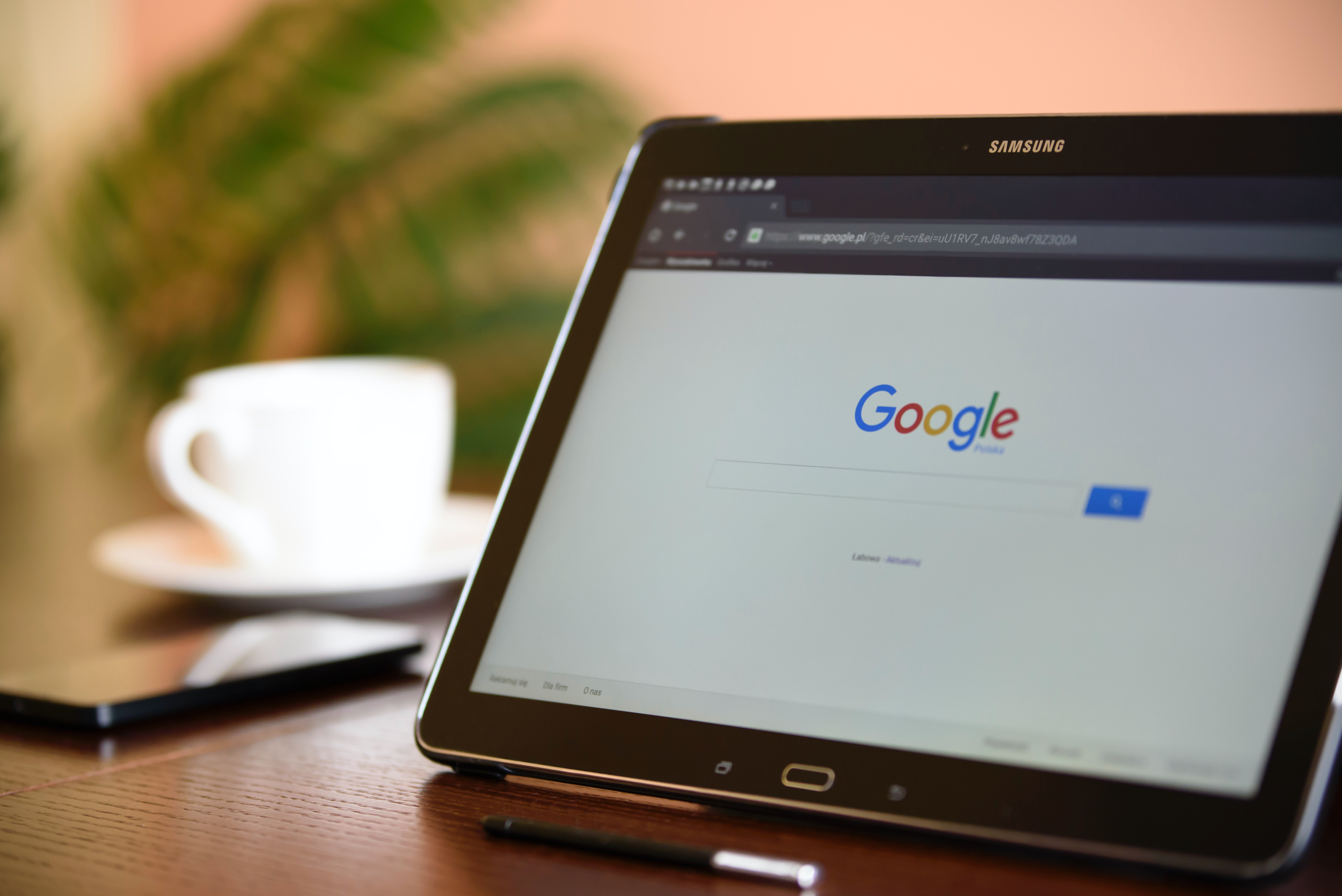 Google lançon rivalin ChatGPT të quajtur Bard