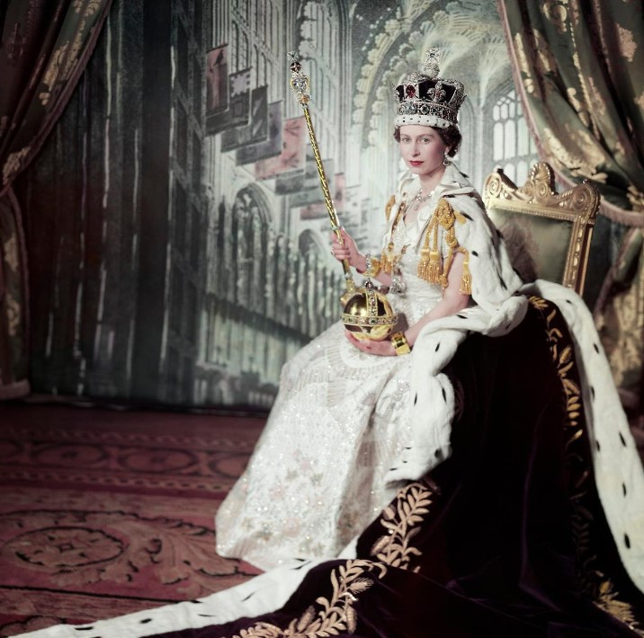 FBI zbulon komplotin e viteve 1980 për të vrarë mbretëreshën Elizabeth II