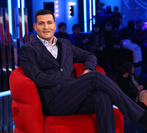 ‘Nuk e shoh si lojtar të fortë’, Arbër Hajdari komenton lojën e Romeos në Big Brother Vip