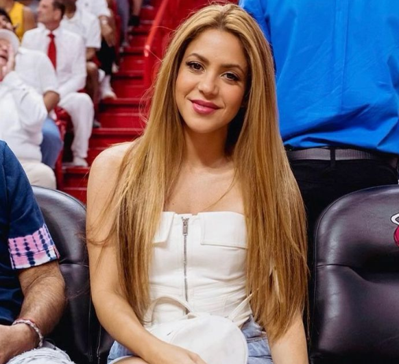 Destinacioni që Shakira ka zgjedhur për të pushuar me fëmijët e saj
