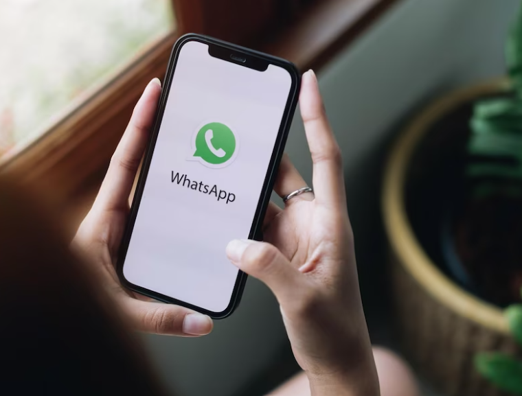 Aplikacioni desktop i WhatsApp-it njofton përditësimin e rradhës