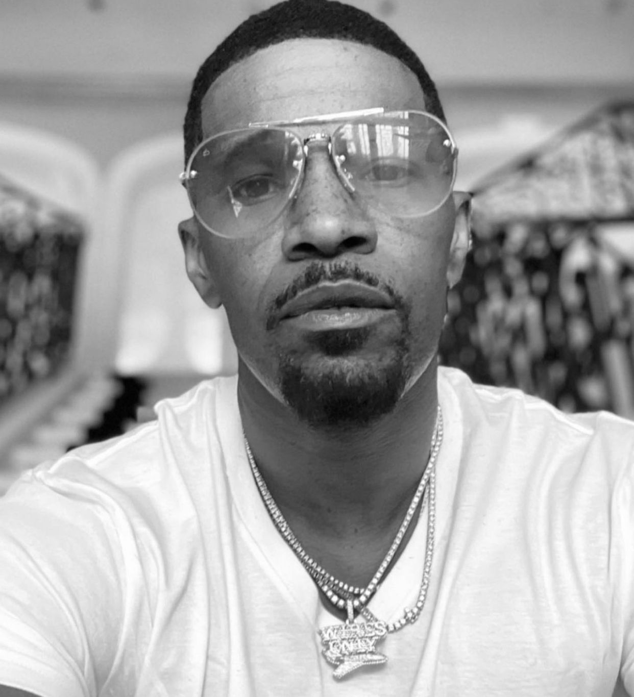 Jamie Foxx kërkon falje për postimin “antisemitik”, thotë se “ka vetëm dashuri në zemër”