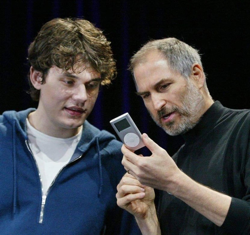 Steve Jobs i intervistonte kandidatët për punonjës në një mënyrë të rrallë