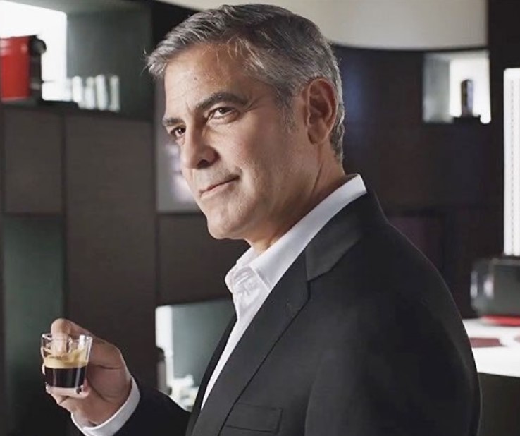 George Clooney nxjerr në shitje vilën ikonike për shumën e majme