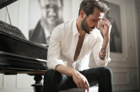 pexels-andrea-piacquadio-3760269