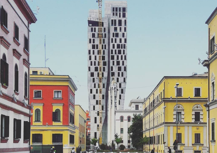 Tirana pjesë e 10 kryeqyteteve më të mira në Europë për tu vizituar