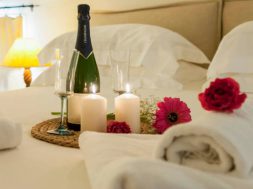 romance in bed with champagne