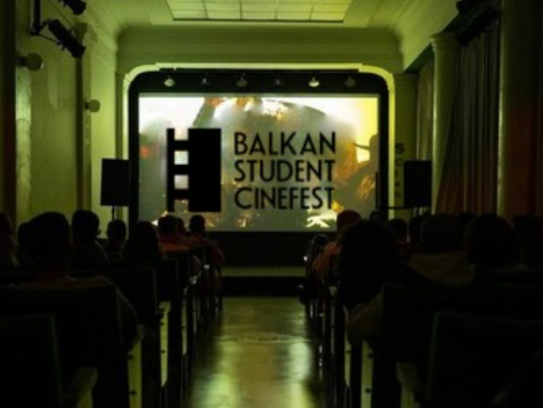 Tirana frymëzon të rinjtë me ‘Balkan Student CineFest’!