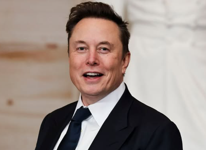 Firma xAI e Elon Musk blen platformën e mediave sociale X për 33 miliardë dollarë