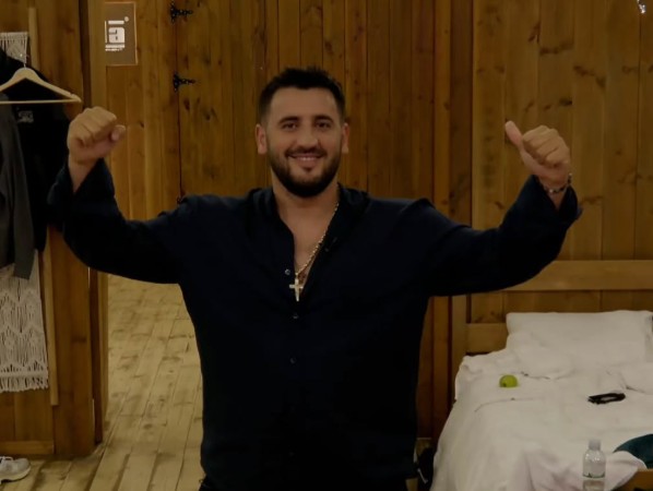 Andueli zbulon çfarë i tha e dashura pas përfundimit të Fermës Vip