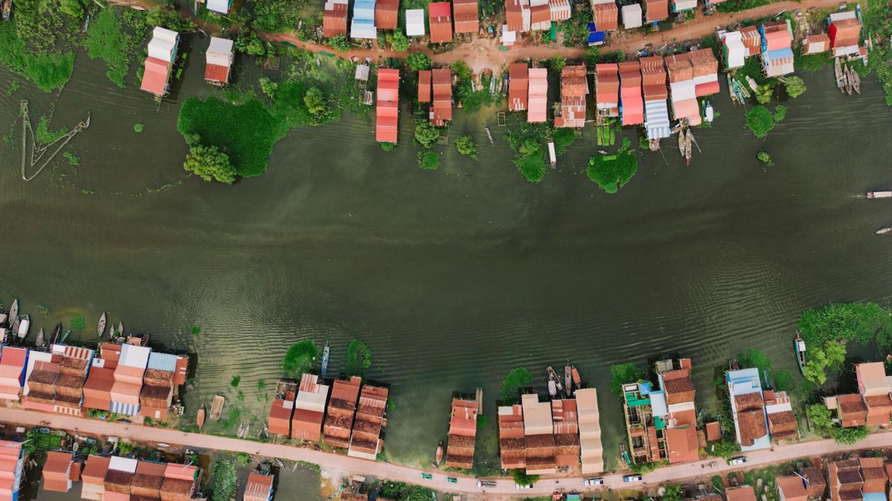 Më shumë se 100 të vdekur në përmbytjet në Teksas, me 11 ende të zhdukur në Kampin Mystic