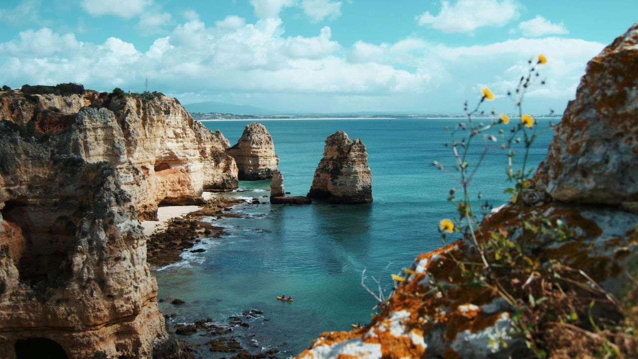 Portugalia do të zbatojë rregullat e reja e aksesit në plazh