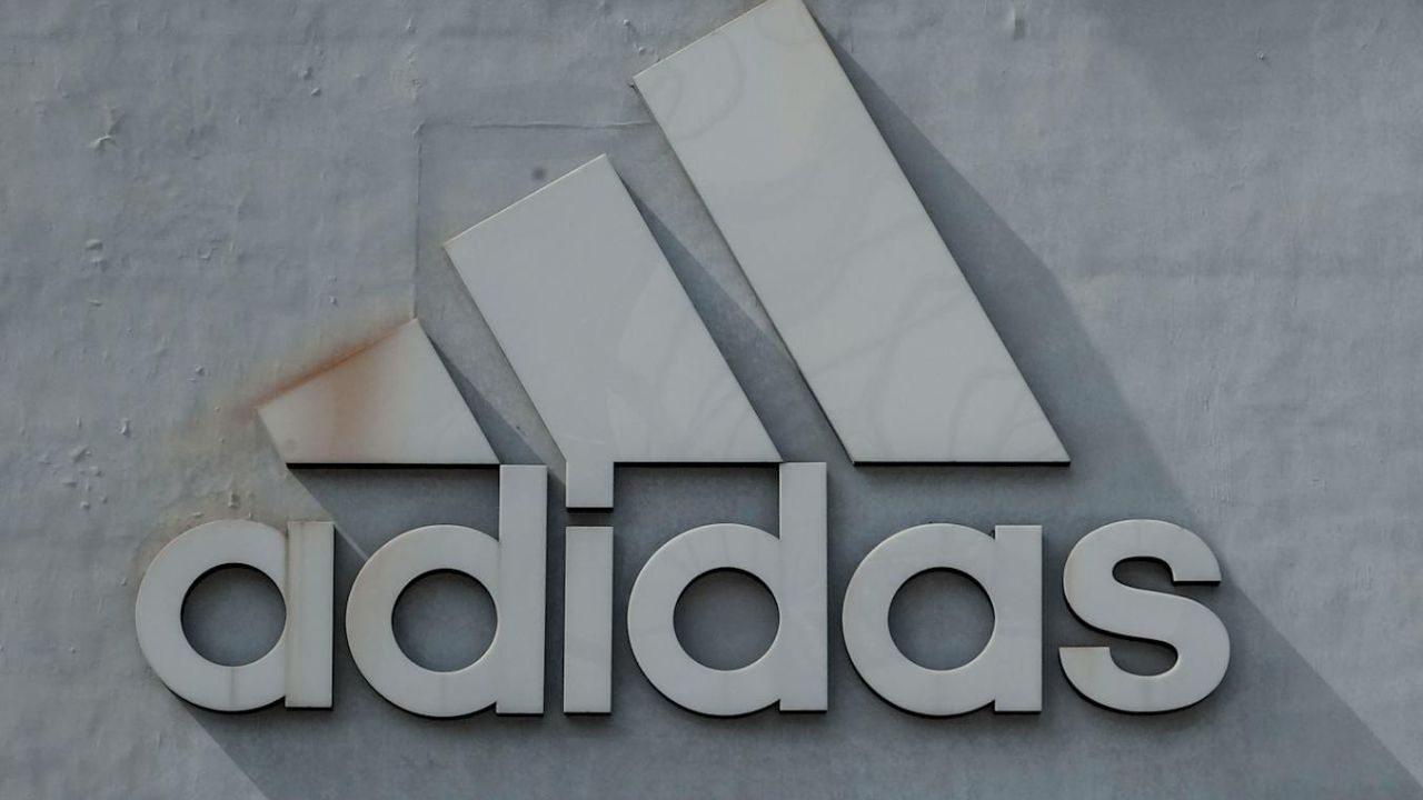 Autoritetet meksikane akuzojnë Adidas për përvetësim kulturor në dizajnin e sandaleve