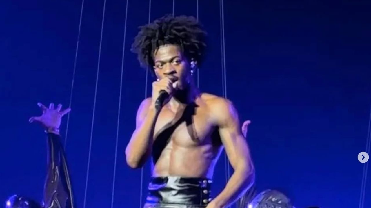 Lil Nas X thyen heshtjen për arrestimin dhe akuzat për krime të rënda