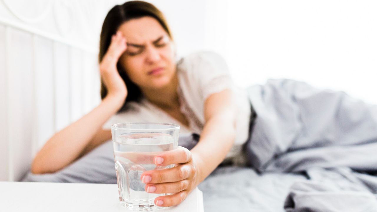 Ndiheni të stresuar? Dehidratimi mund të jetë shkaku, thotë një studim i ri