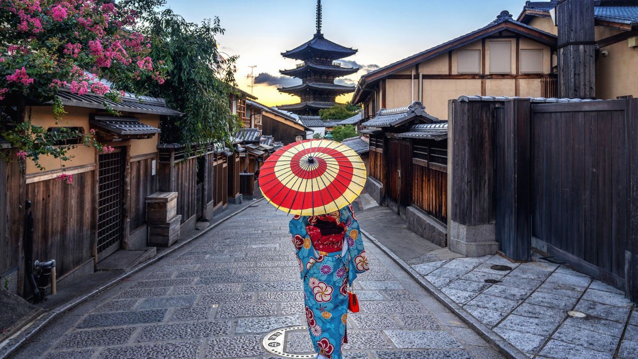 Japonia miraton taksën më të lartë të hoteleve në Kioto. Ja sa do të duhet të paguani