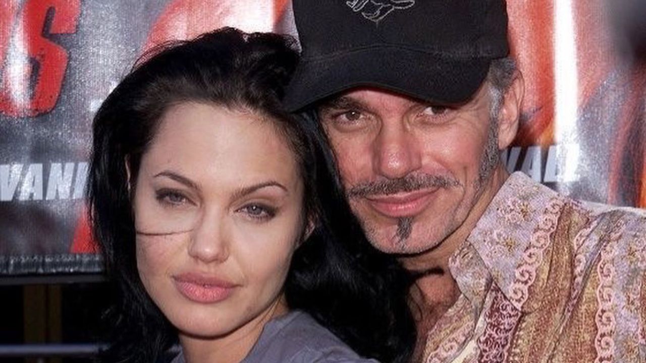 Billy Bob Thornton zbulon të vërtetën pas gjerdanëve me shishe gjaku të Angelina Jolie-s